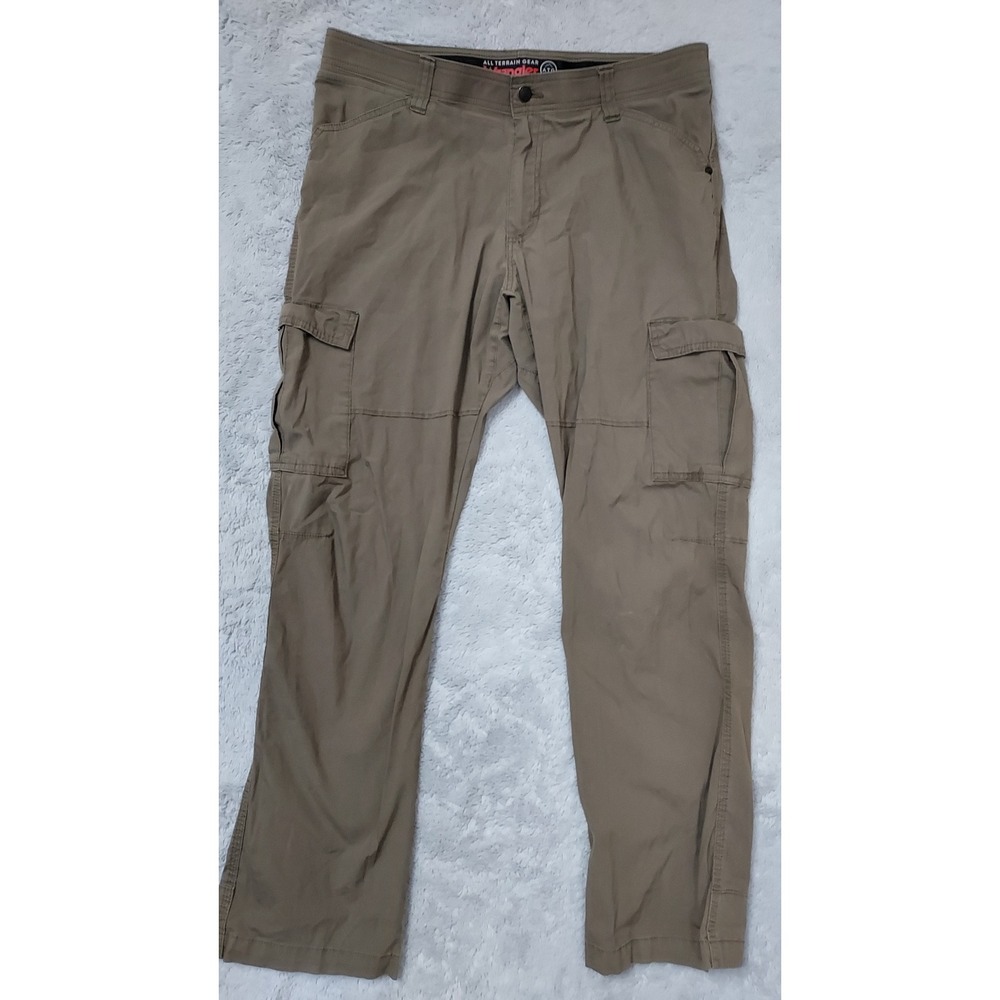 Wrangler Pants Mens 36x32 ATG All Terrain Gear Cargo Brown Hiking Outdoor